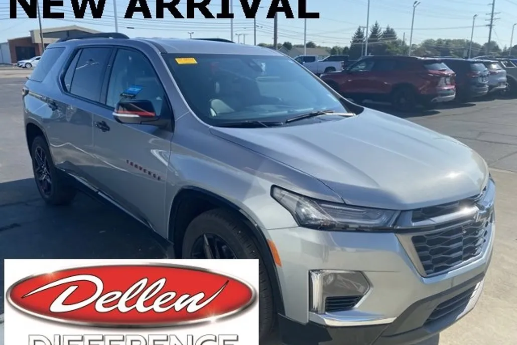 2023 Chevrolet Traverse Premier photo 1