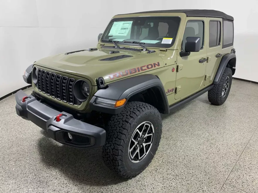 2025 Jeep Wrangler Rubicon photo 1