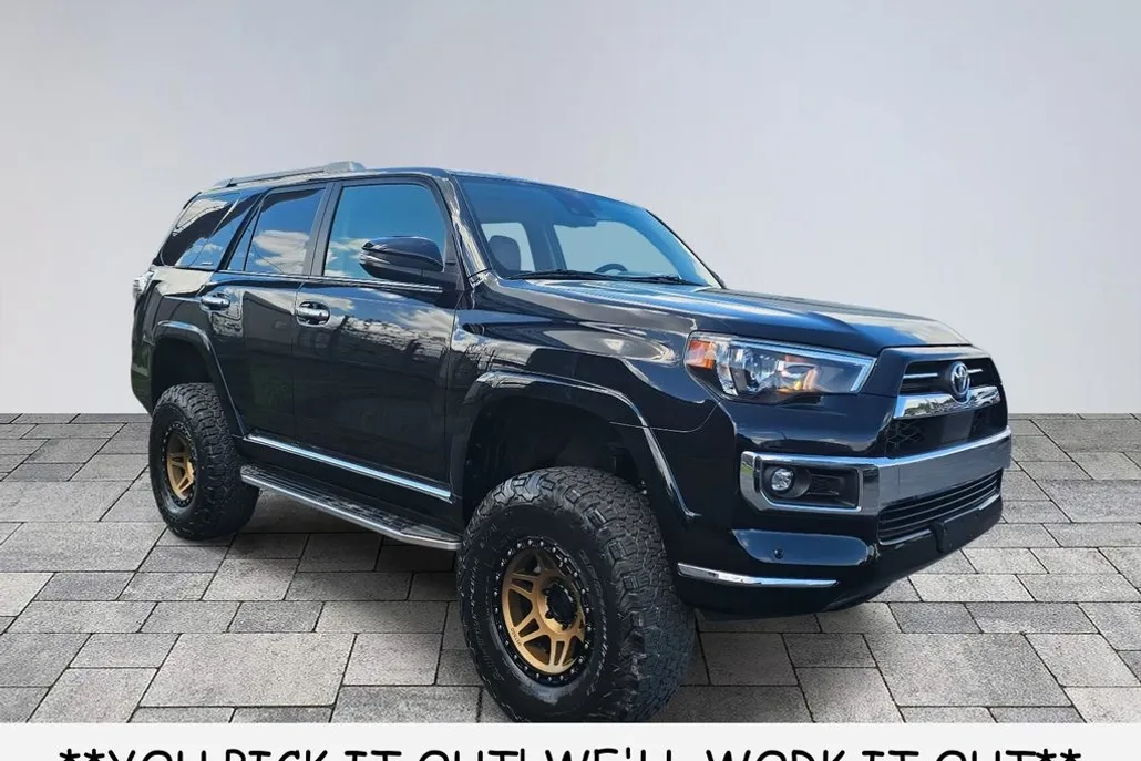 2021 Toyota 4Runner Limited photo 1
