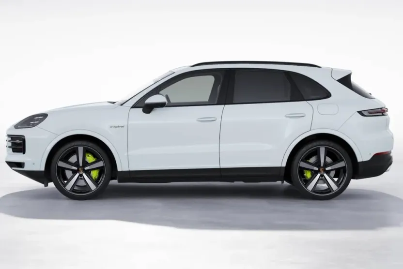 2026 Porsche Cayenne E-Hybrid photo 1