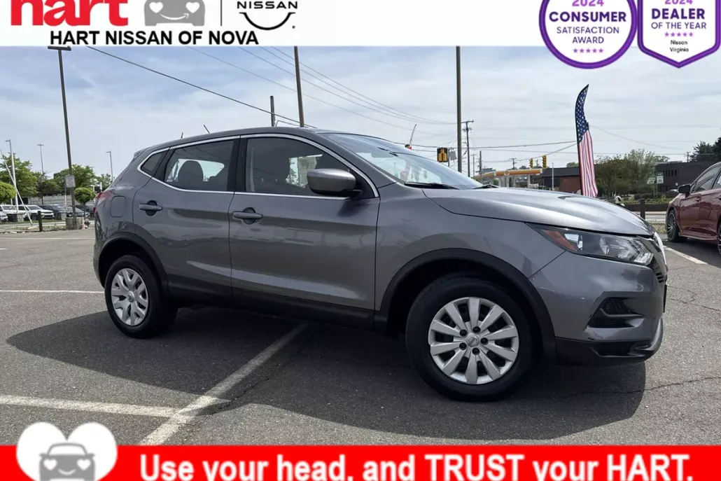 2020 Nissan Rogue Sport S photo 1