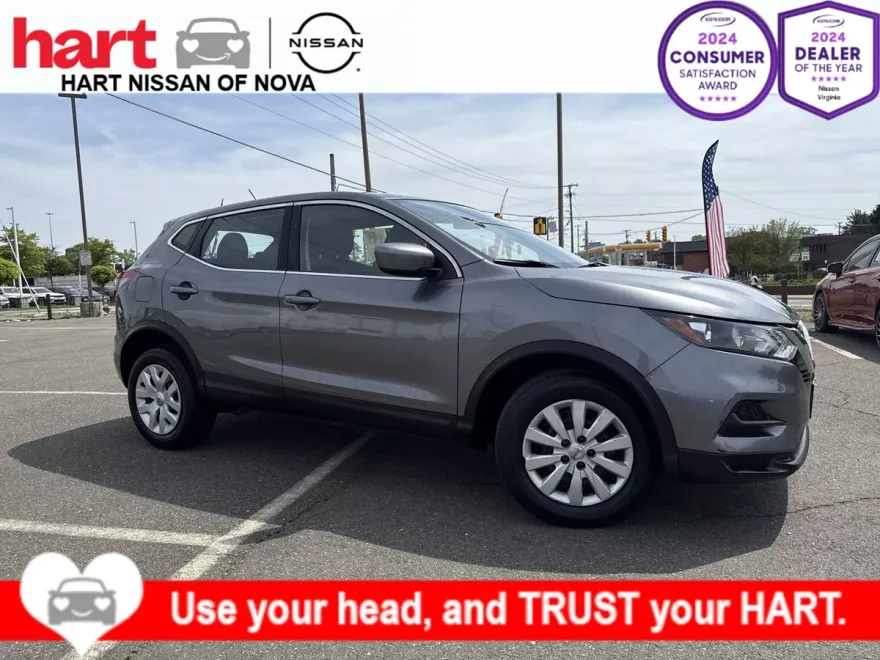 2020 Nissan Rogue Sport S photo 1