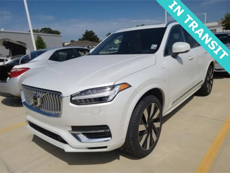 2023 Volvo XC90 Recharge Ultimate photo 1