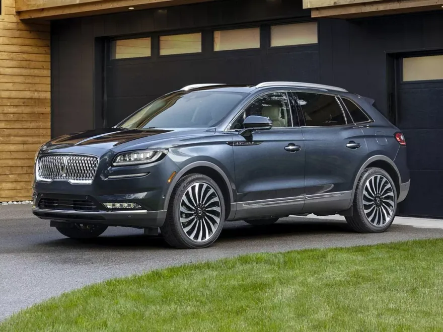 2023 Lincoln Nautilus Standard photo 1