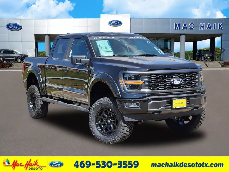 2025 Ford F-150 STX photo 1