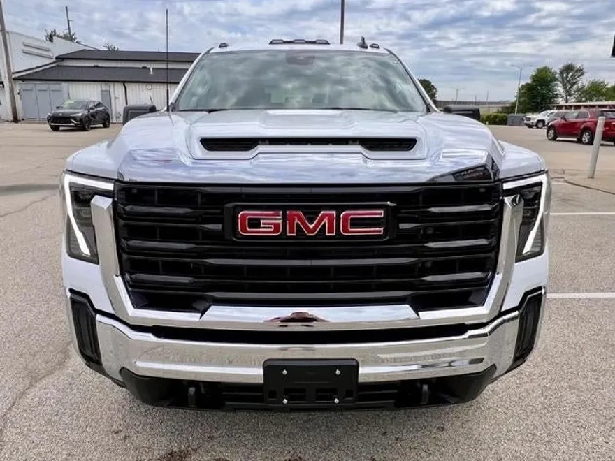 2025 Gmc Sierra 3500 HD Pro photo 1