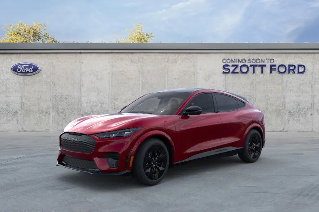 2025 Ford Mustang Mach-E GT photo 1