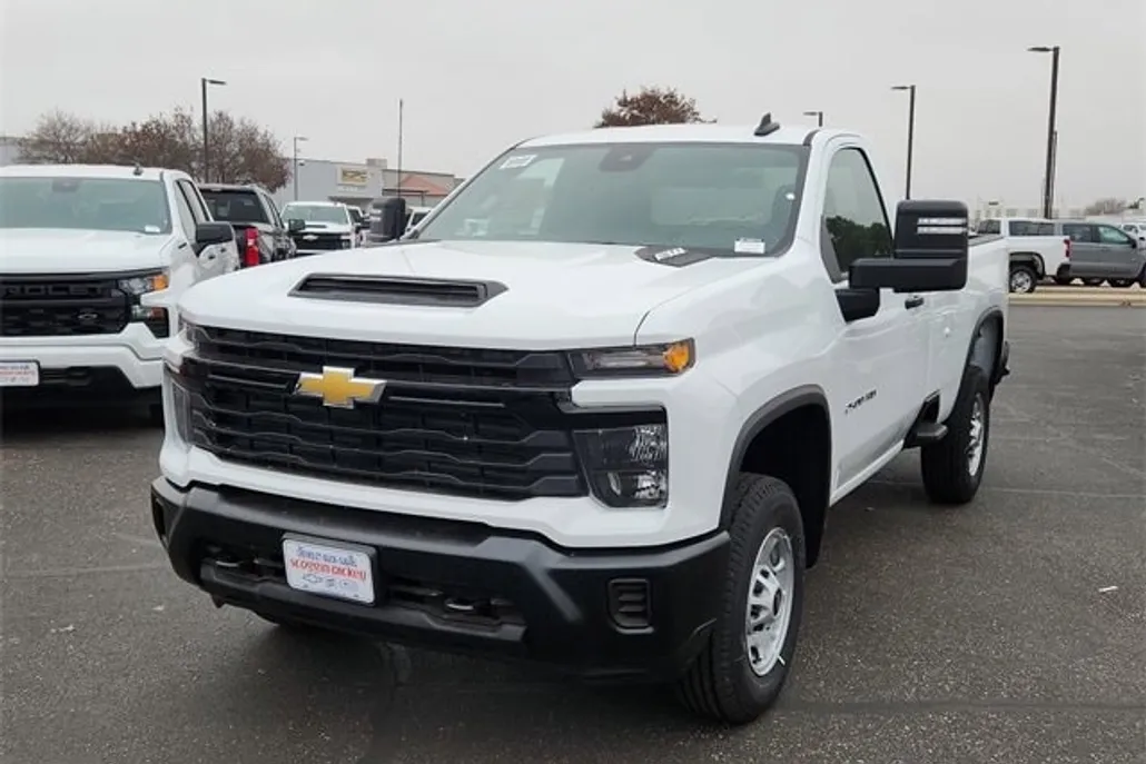 2025 Chevrolet Silverado 2500HD photo 1