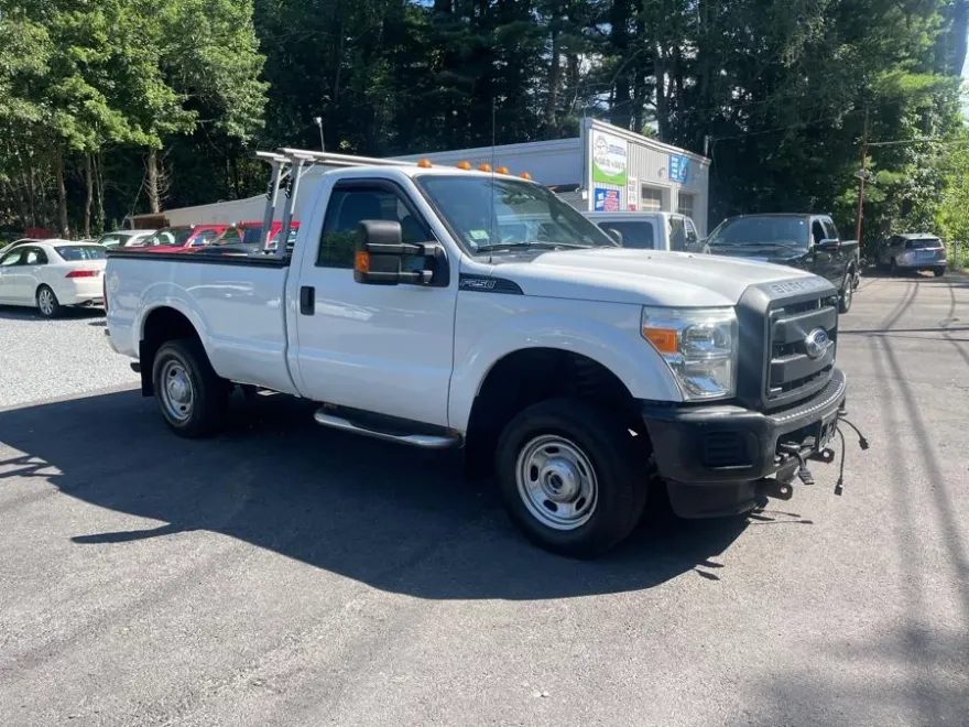 2012 Ford F-250 XL photo 1