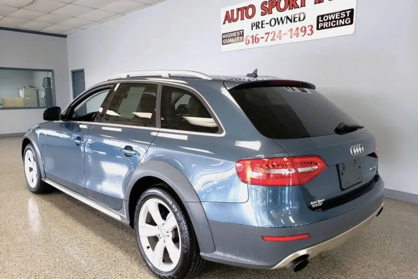 2016 Audi A4 Allroad Quattro Premium photo 1