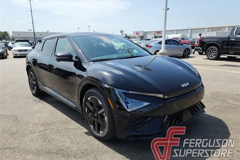 2025 Kia EV6 GT-Line photo 1