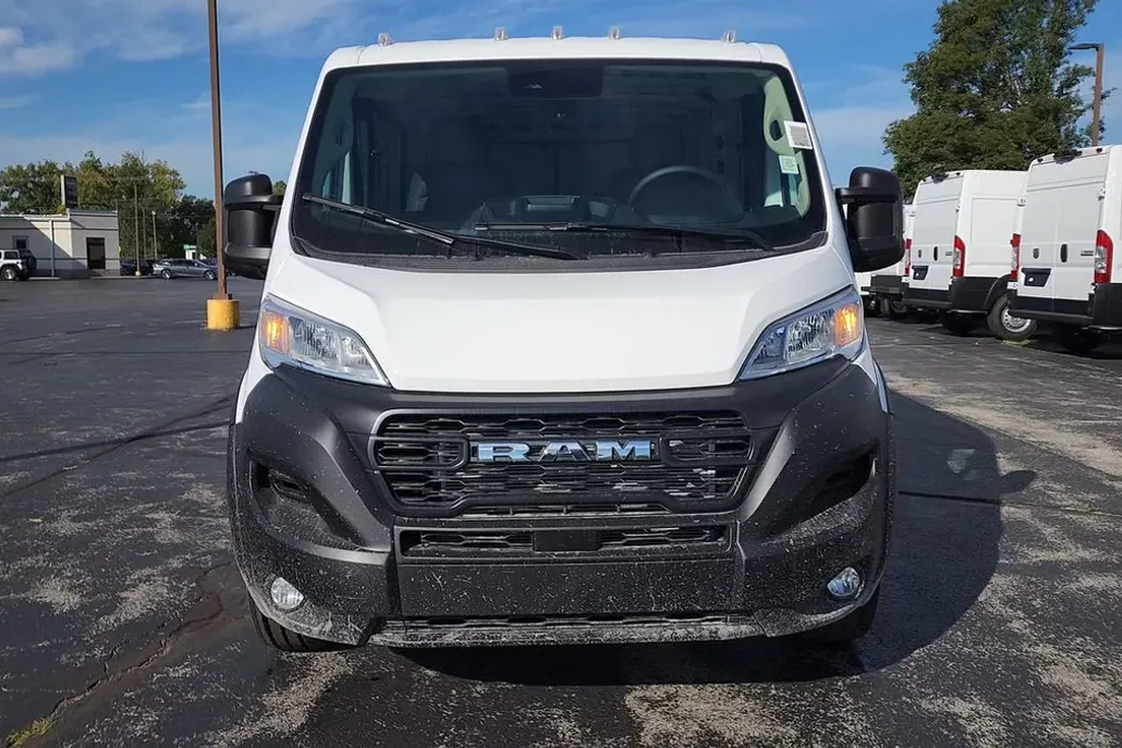 2026 Ram 1500 Tradesman photo 1