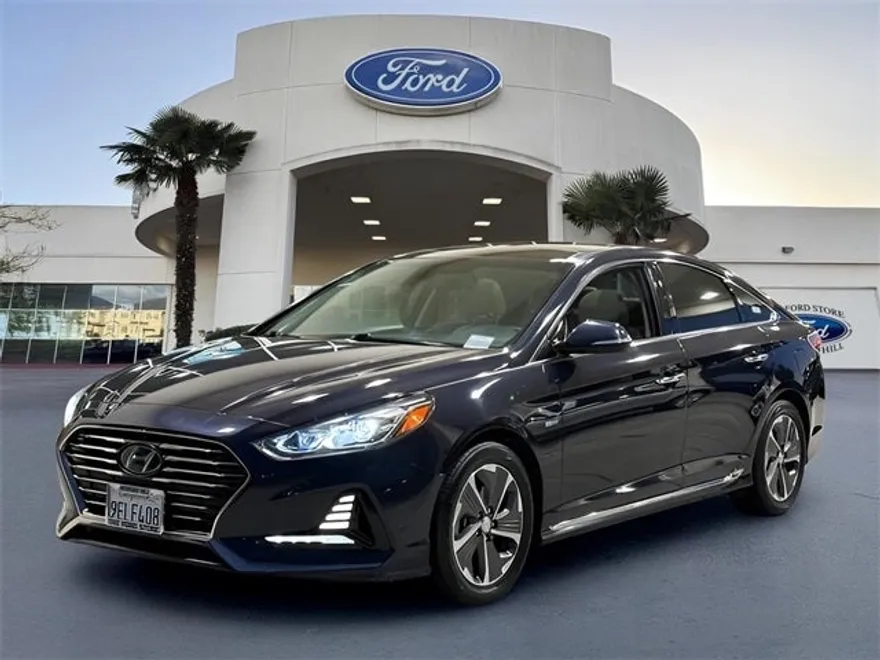 2019 Hyundai Sonata Hybrid Limited photo 1