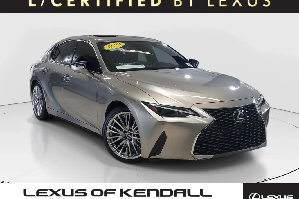 2023 Lexus IS 300 photo 1