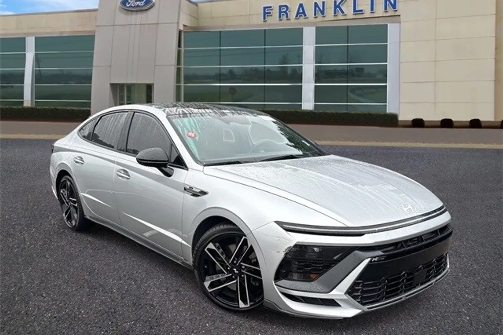 2024 Hyundai Sonata N Line photo 1