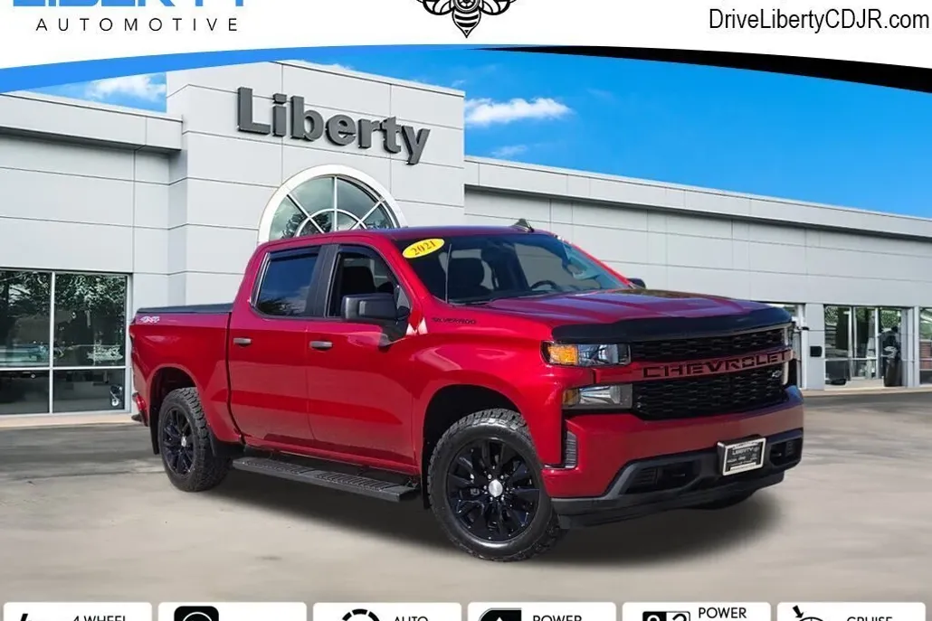 2021 Chevrolet Silverado 1500 Custom photo 1