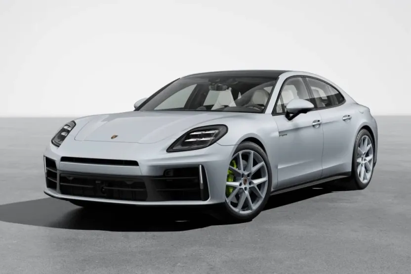 2026 Porsche Panamera 4 E-Hybrid photo 1