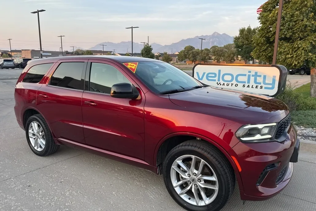 2023 Dodge Durango GT photo 1