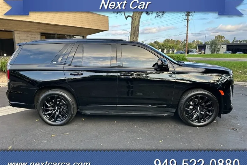 2021 Cadillac Escalade Sport photo 1