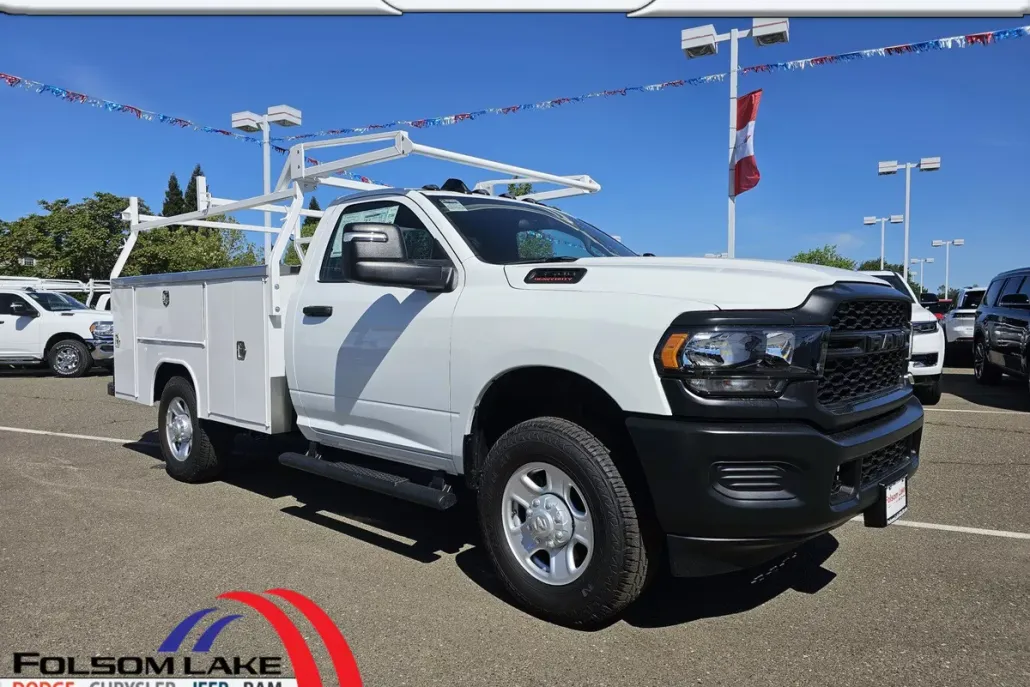 2024 Ram 3500 Tradesman photo 1