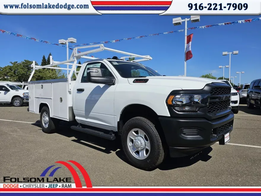 2024 Ram 3500 Tradesman photo 1
