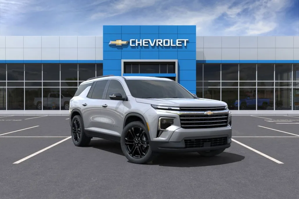 2025 Chevrolet Traverse photo 1