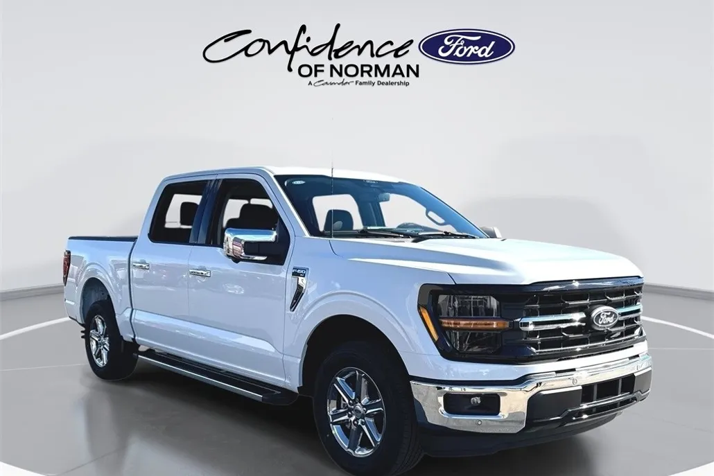 2025 Ford F-150 XLT photo 1