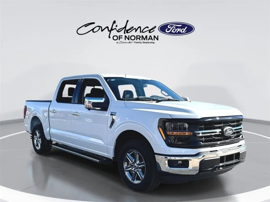 2025 Ford F-150 XLT photo 1