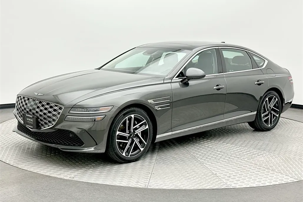 2025 Genesis G80 2.5T Advanced photo 1