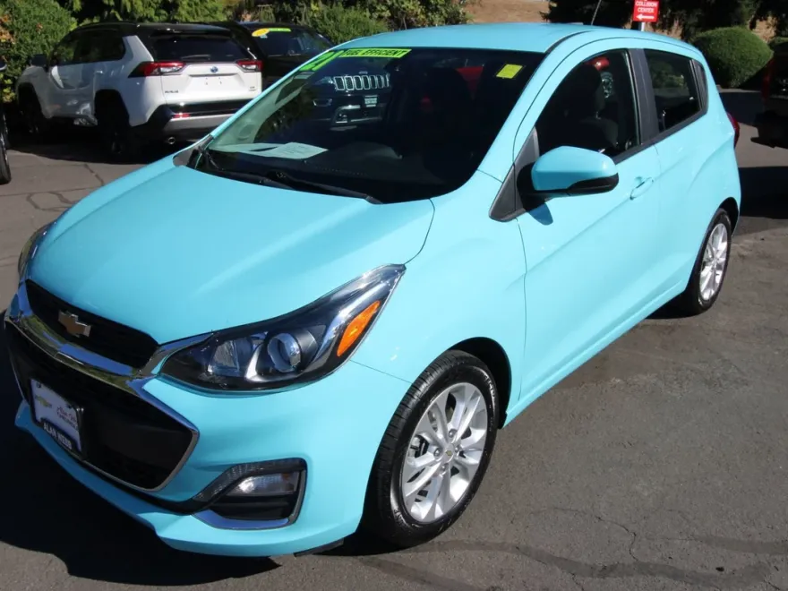2021 Chevrolet Spark 1LT photo 1