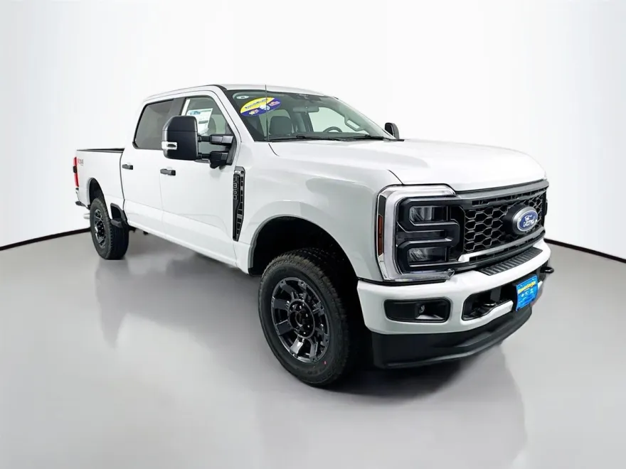 2025 Ford F-350 XL photo 1