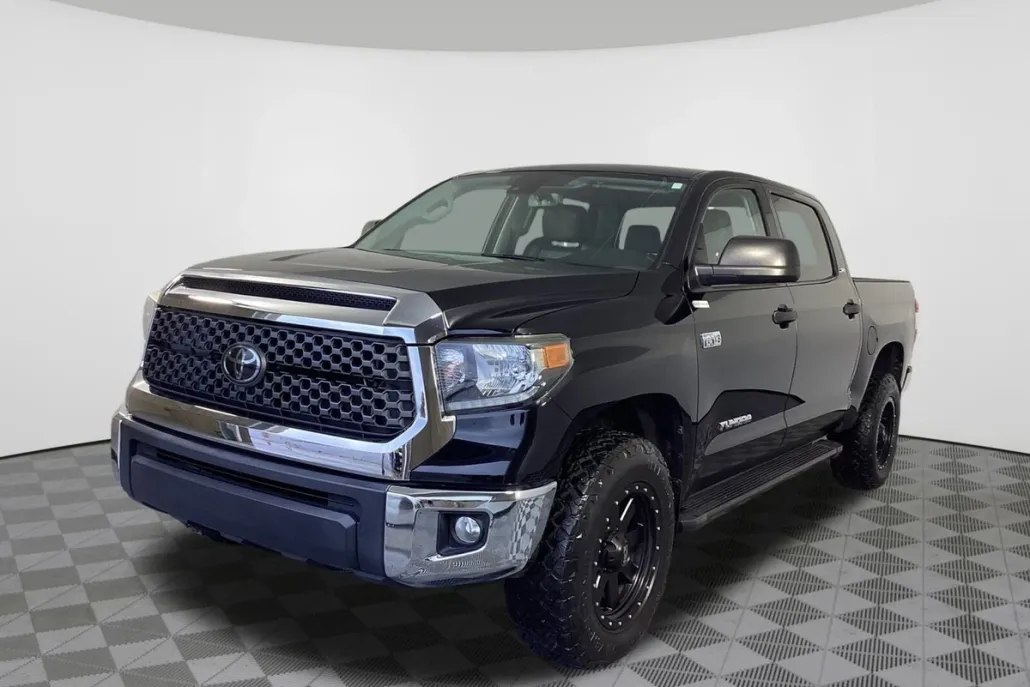2020 Toyota Tundra SR5 CrewMax photo 1