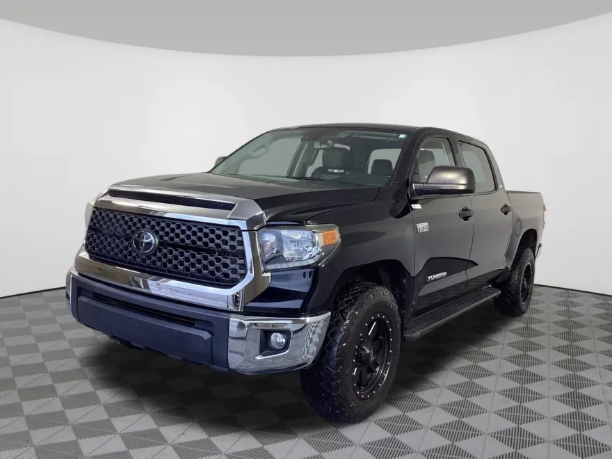 2020 Toyota Tundra SR5 CrewMax photo 1