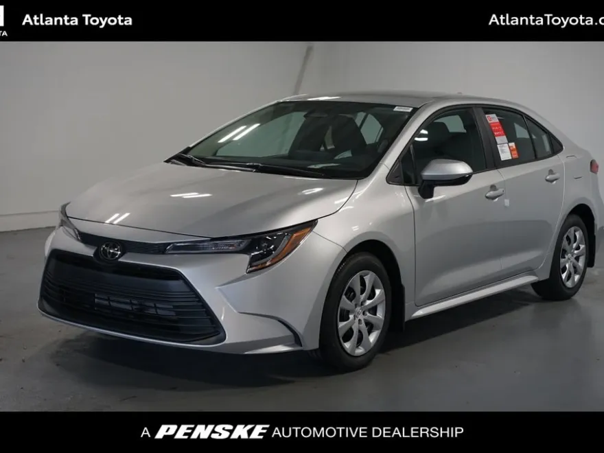 2026 Toyota Corolla LE photo 1