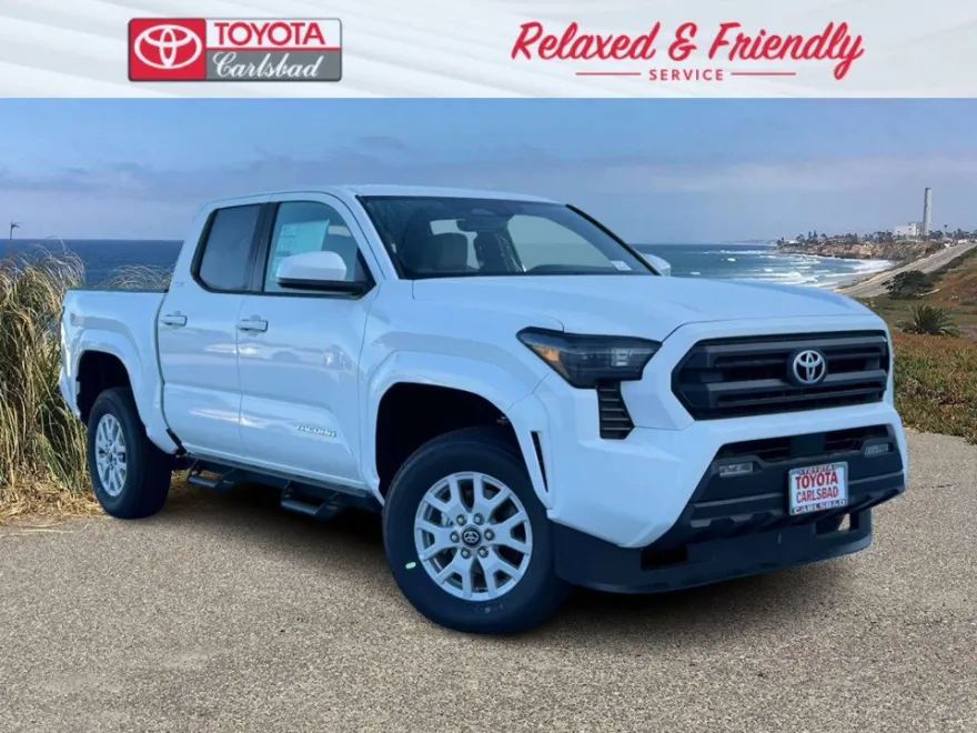 2025 Toyota Tacoma SR5 photo 1