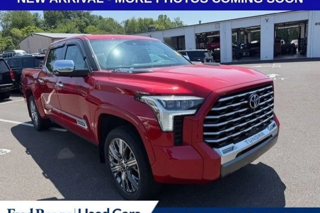 2023 Toyota Tundra CapStone photo 1