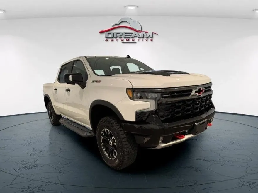 2024 Chevrolet Silverado 1500 ZR2 photo 1