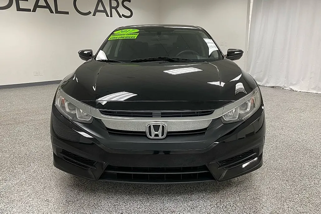 2017 Honda Civic LX photo 1