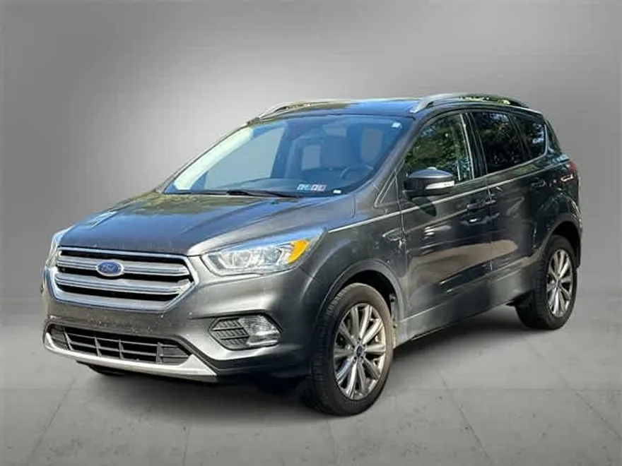 2017 Ford Escape Titanium photo 1