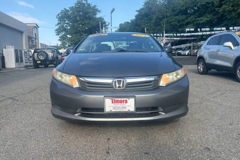 2012 Honda Civic LX photo 1