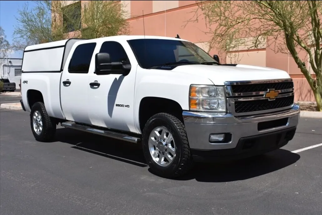 2014 Chevrolet Silverado 2500HD LT photo 1