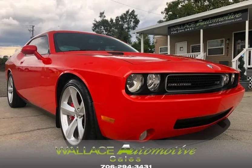 2009 Dodge Challenger SRT8 photo 1
