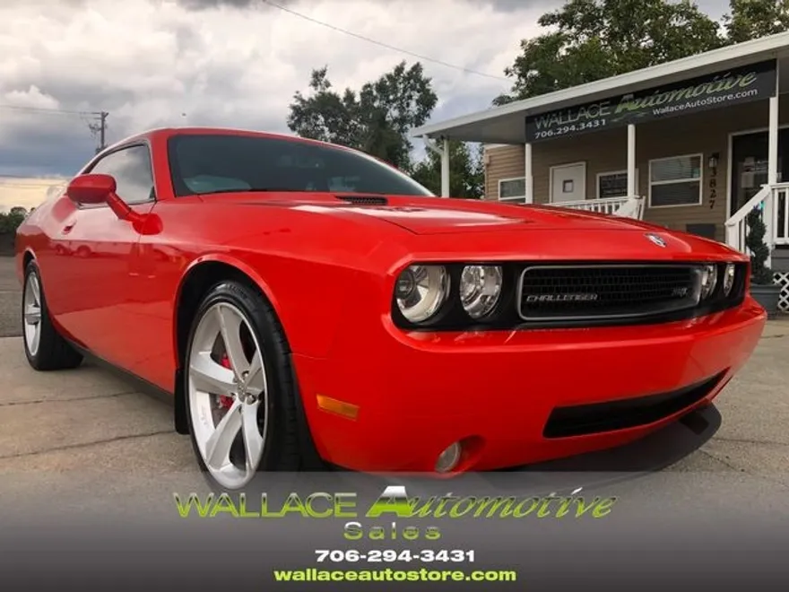 2009 Dodge Challenger SRT8 photo 1