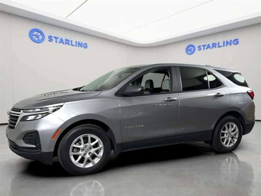 2024 Chevrolet Equinox LS photo 1