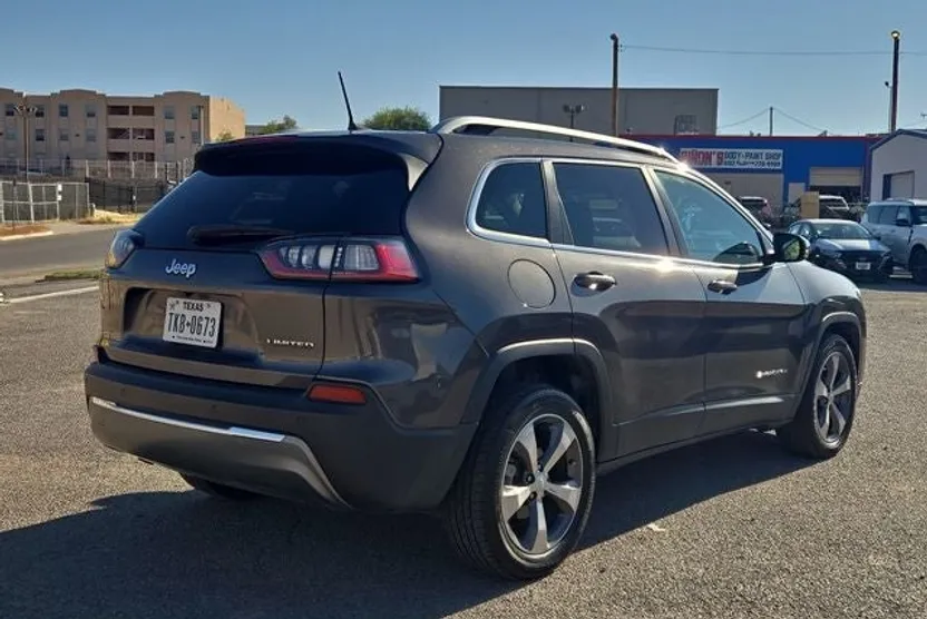 2020 Jeep Cherokee Limited photo 1