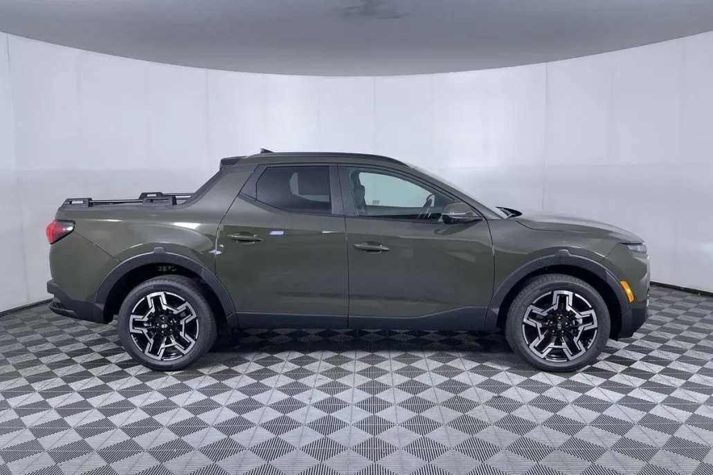 2025 Hyundai Santa Cruz Limited photo 1
