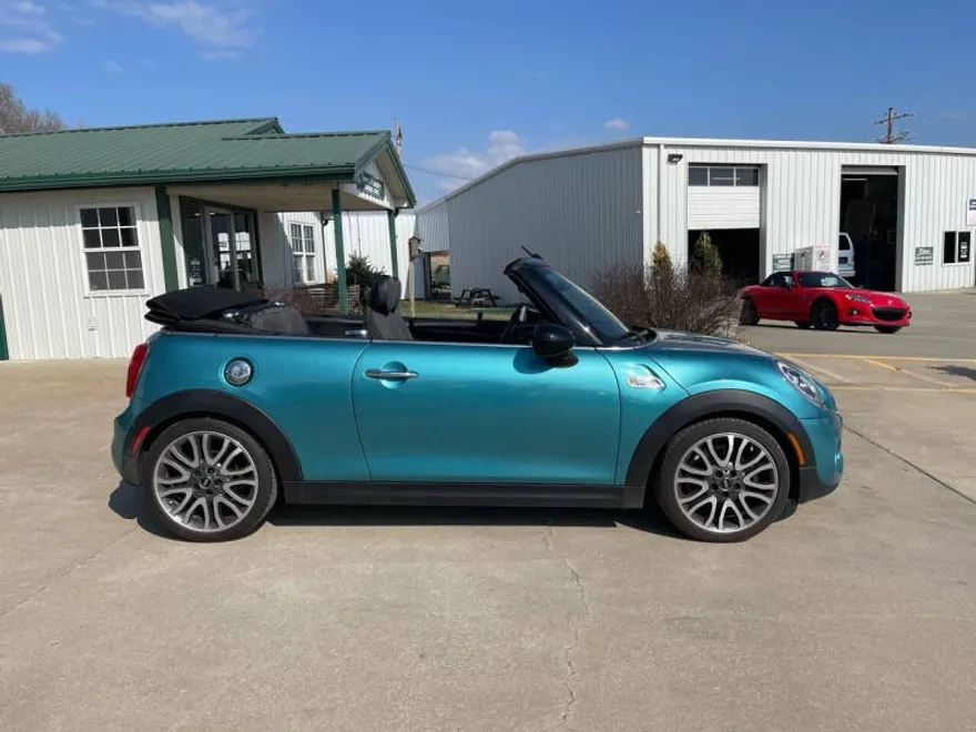 2018 Mini Cooper S photo 1