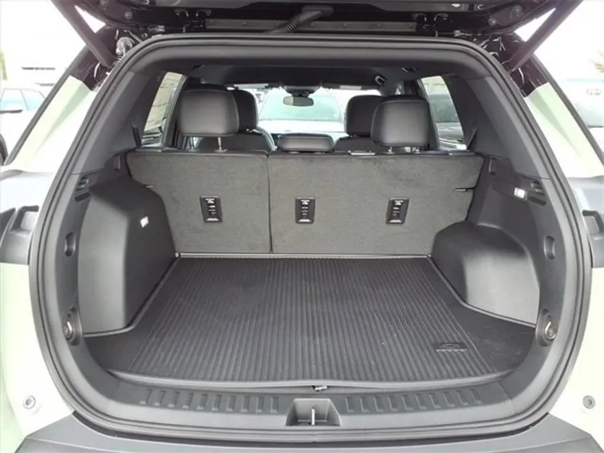2026 Chevrolet Equinox LT photo 1
