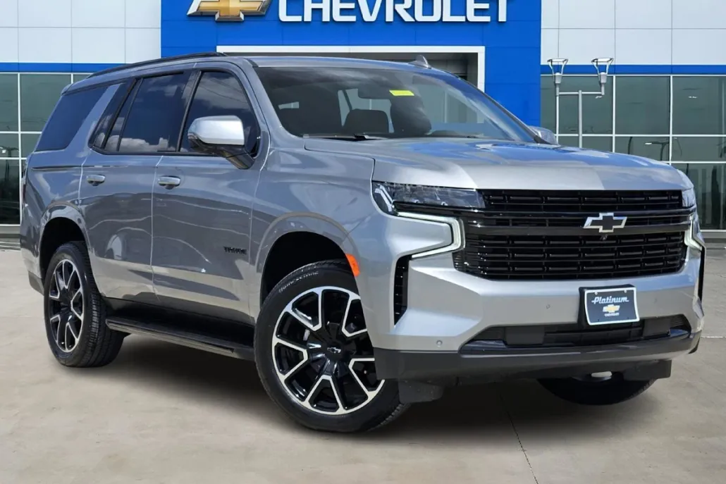 2023 Chevrolet Tahoe RST photo 1