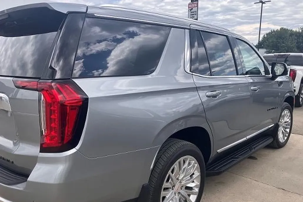 2023 Gmc Yukon Denali photo 1